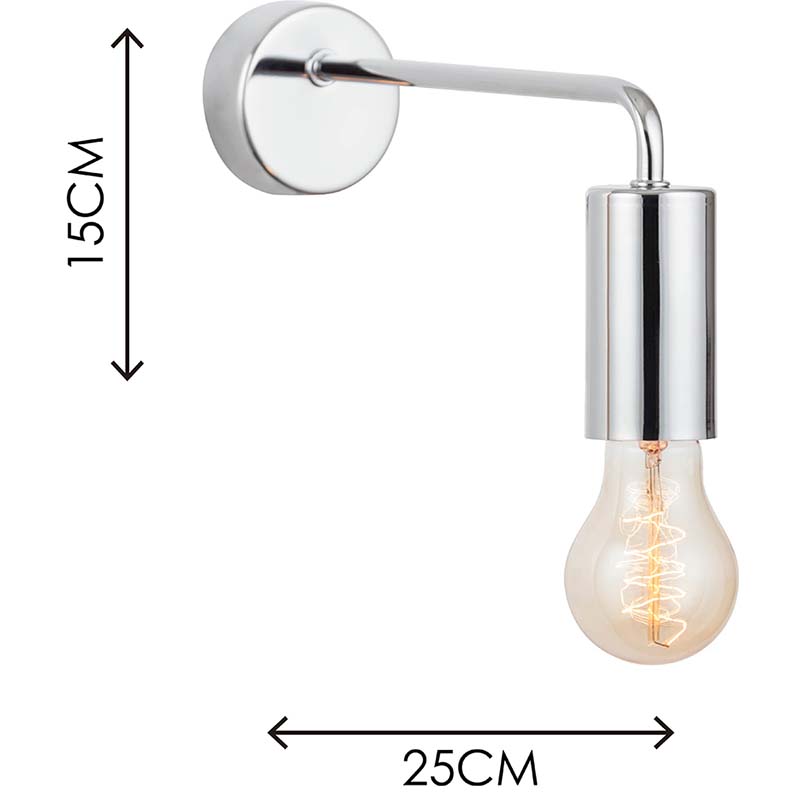 Espaço com a luminária de parede cromada de estilo simples e moderno